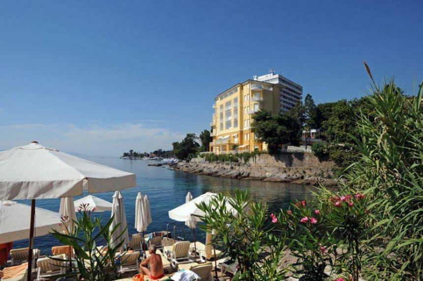 Opatija Apartment Bagian luar foto